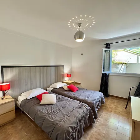 Villa Le Palmier 10 Personnes Piscine, Vue Mer, *