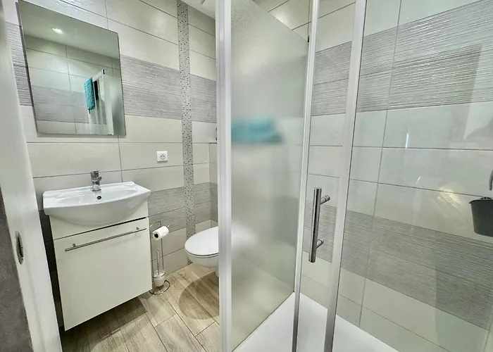 Le Palmier 10 Personnes Piscine, Vue Mer, Villa Olmeto (Corsica)